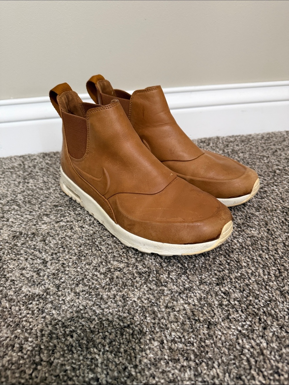 Nike Women’s Tan Leather Chukka Boots with White Sole